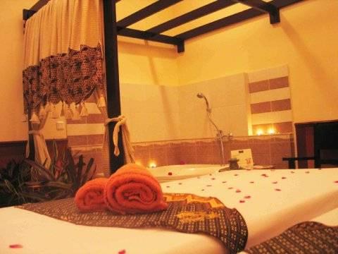 Ciputra Golf, Club & Hotel Surabaya Esterno foto
